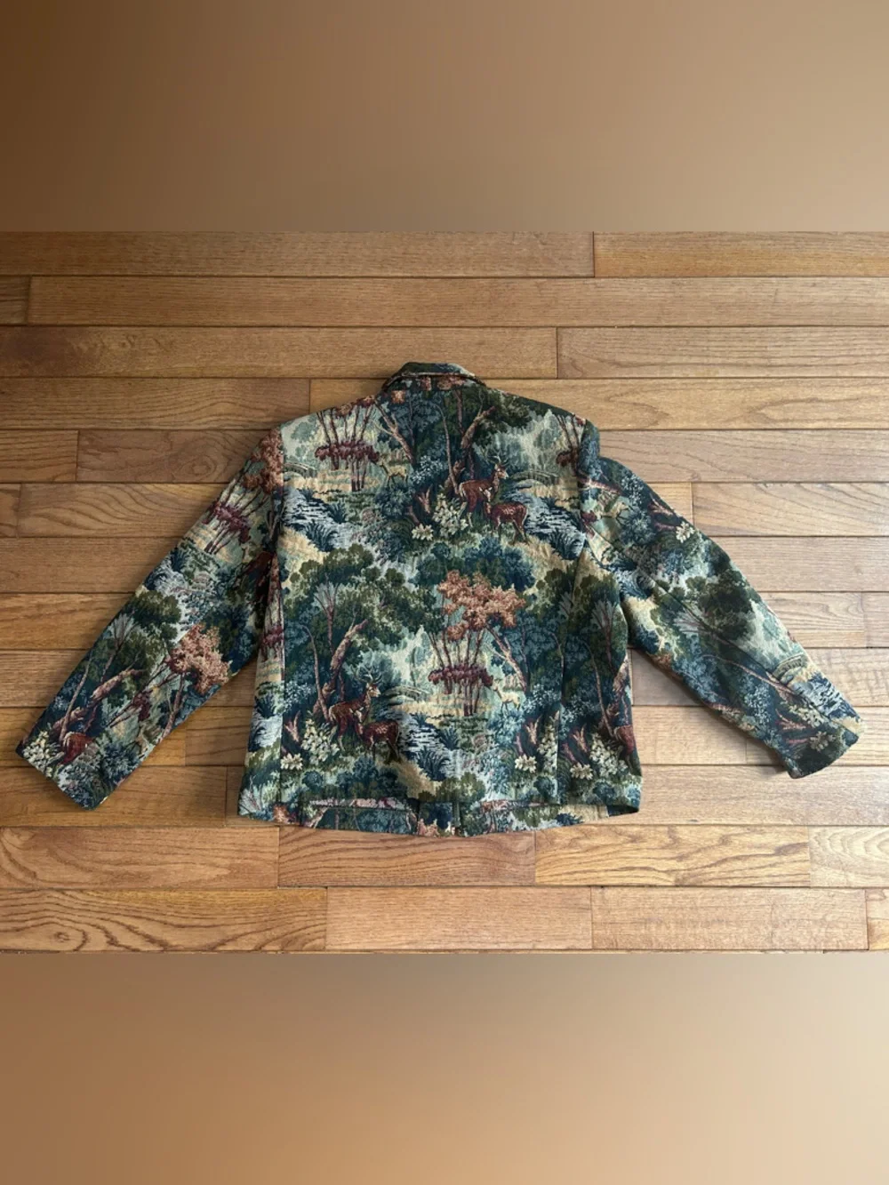 Tapestry deer forest print jacket - Picture 5 of 7